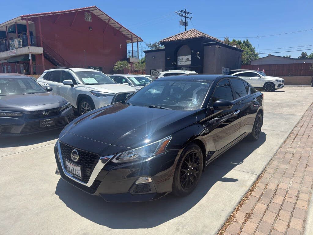 2019 Nissan Altima S