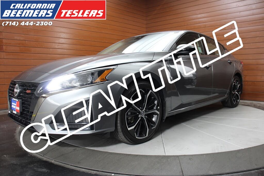 2023 Nissan Altima SR