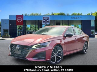 2025 Nissan Altima SR