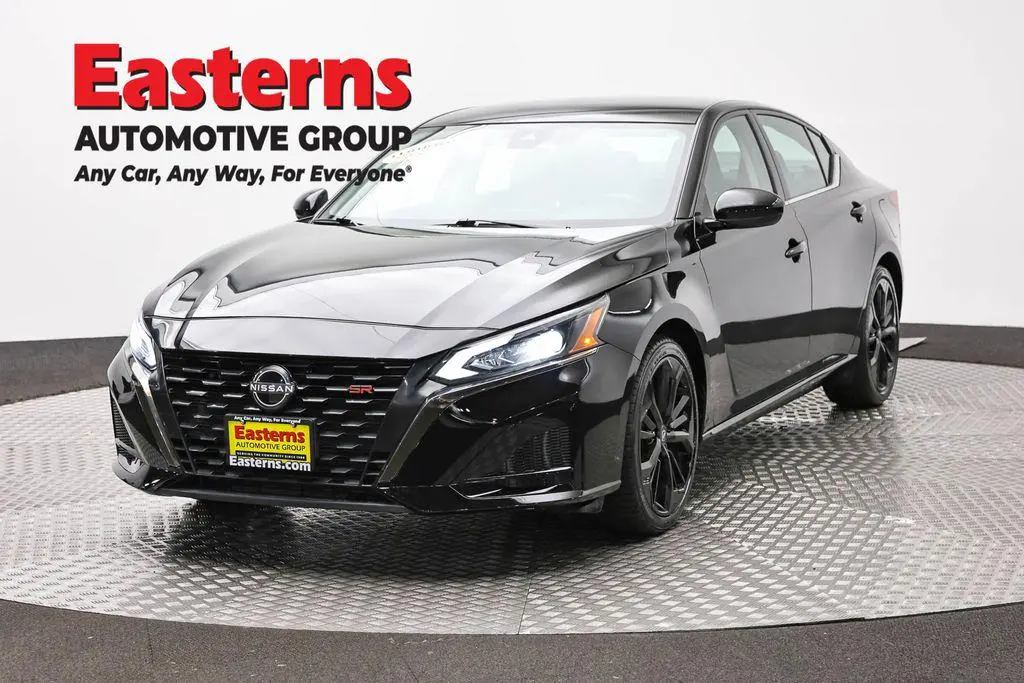 2024 Nissan Altima SR
