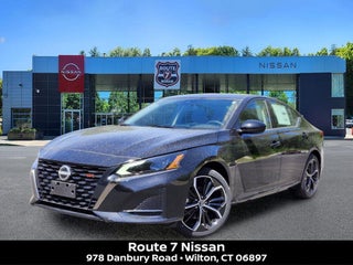 2025 Nissan Altima SR