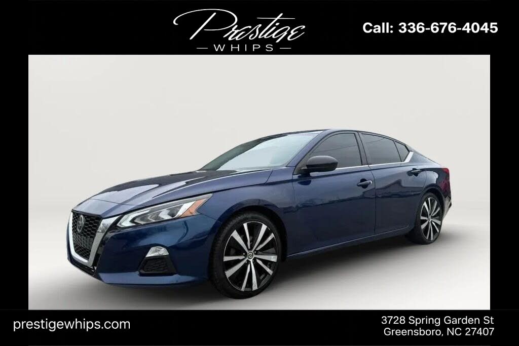 2022 Nissan Altima SR