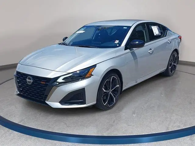 2024 Nissan Altima SR