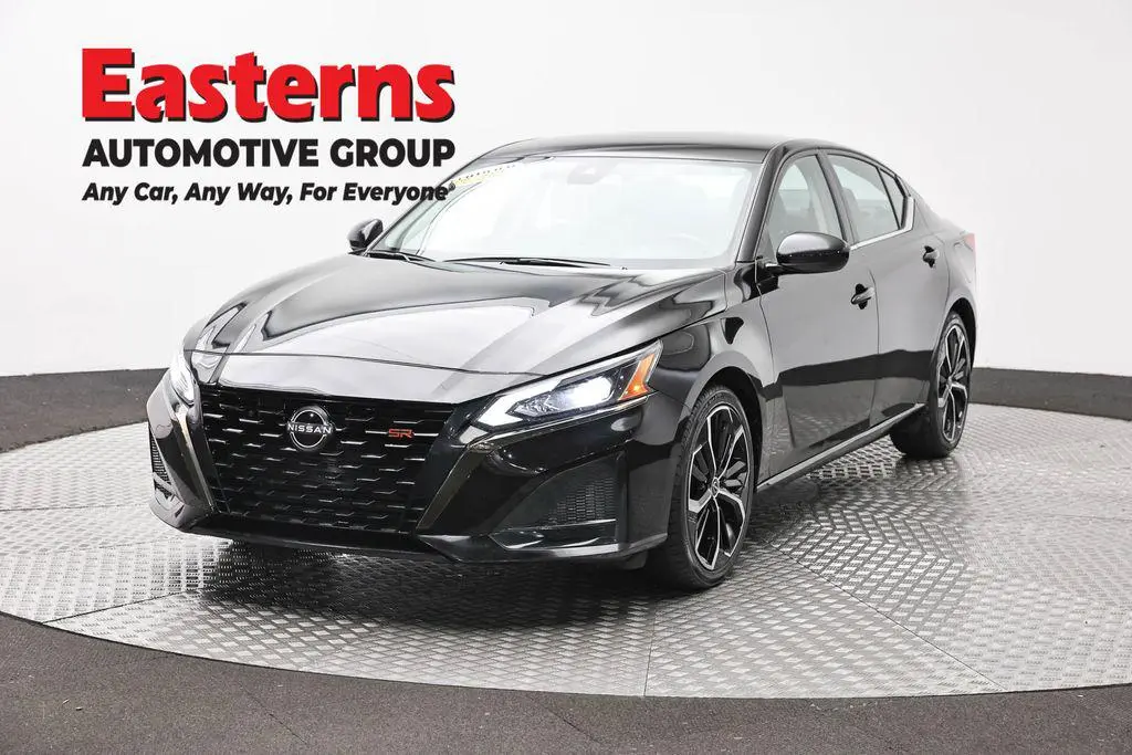 2024 Nissan Altima SR