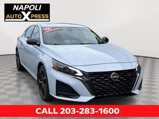 2023 Nissan Altima SR