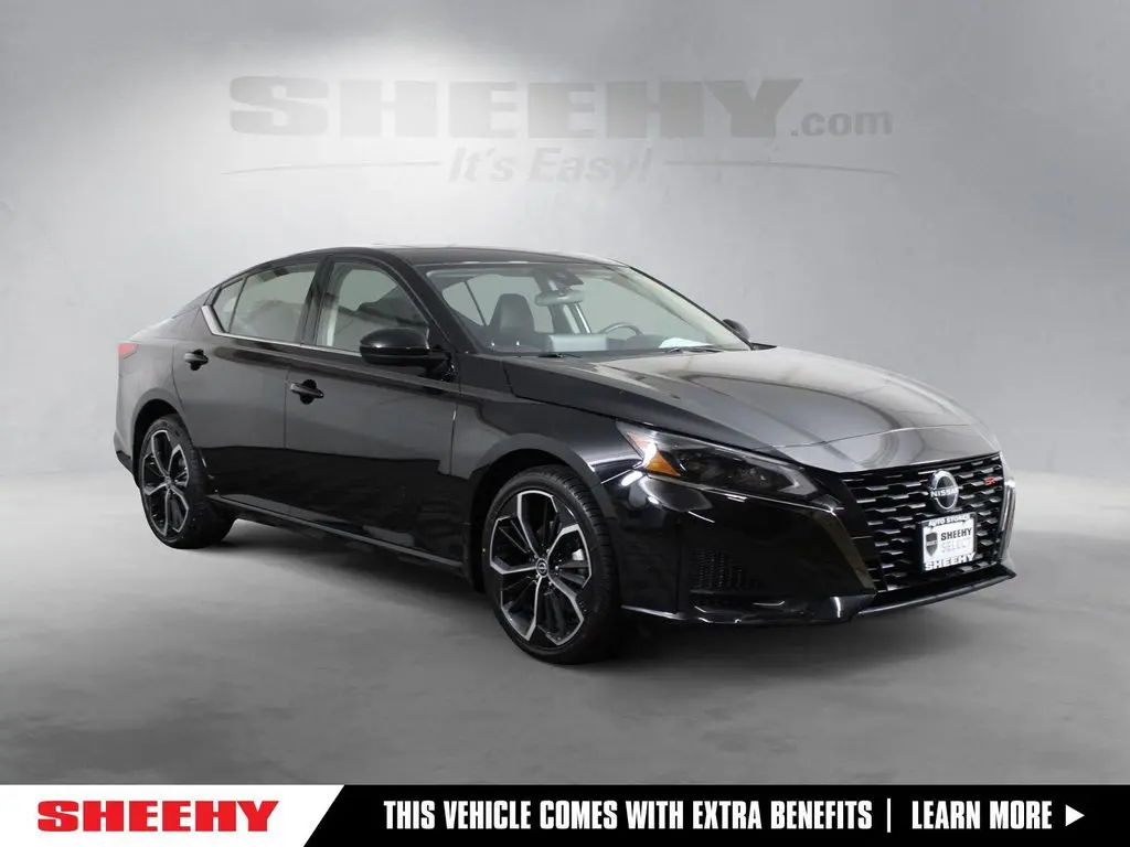 2023 Nissan Altima SR