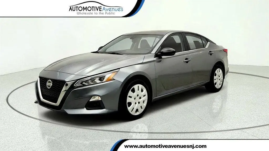 2021 Nissan Altima SR