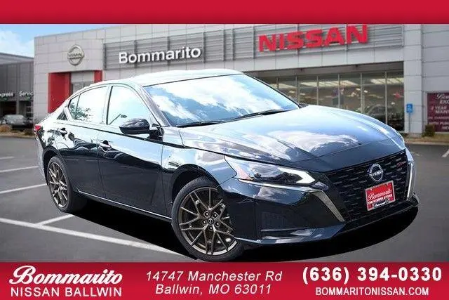 2025 Nissan Altima SR