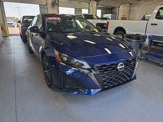 2023 Nissan Altima SR