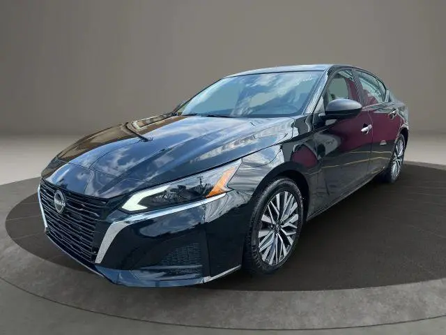 2024 Nissan Altima SV