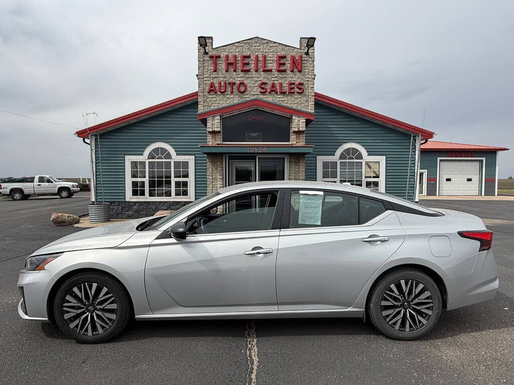 2024 Nissan Altima SV