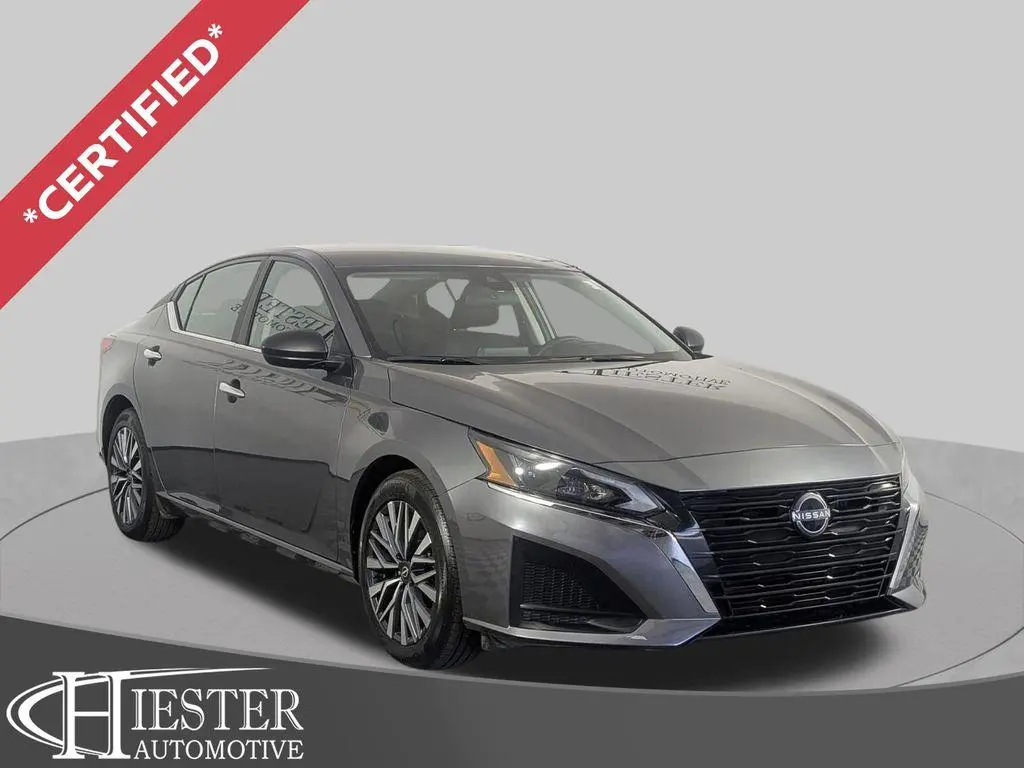 2025 Nissan Altima SV