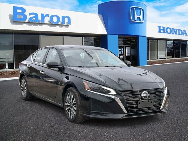 2024 Nissan Altima SV