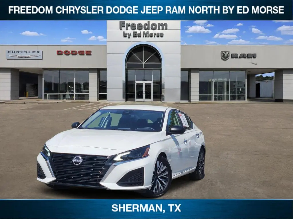 2025 Nissan Altima SV