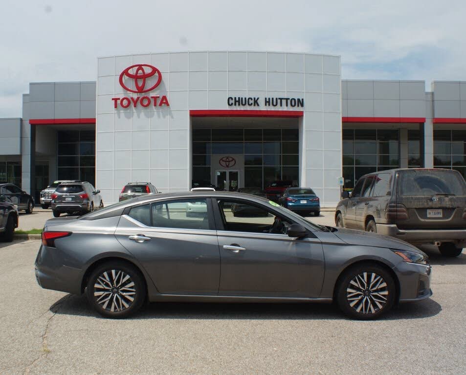 2024 Nissan Altima SV