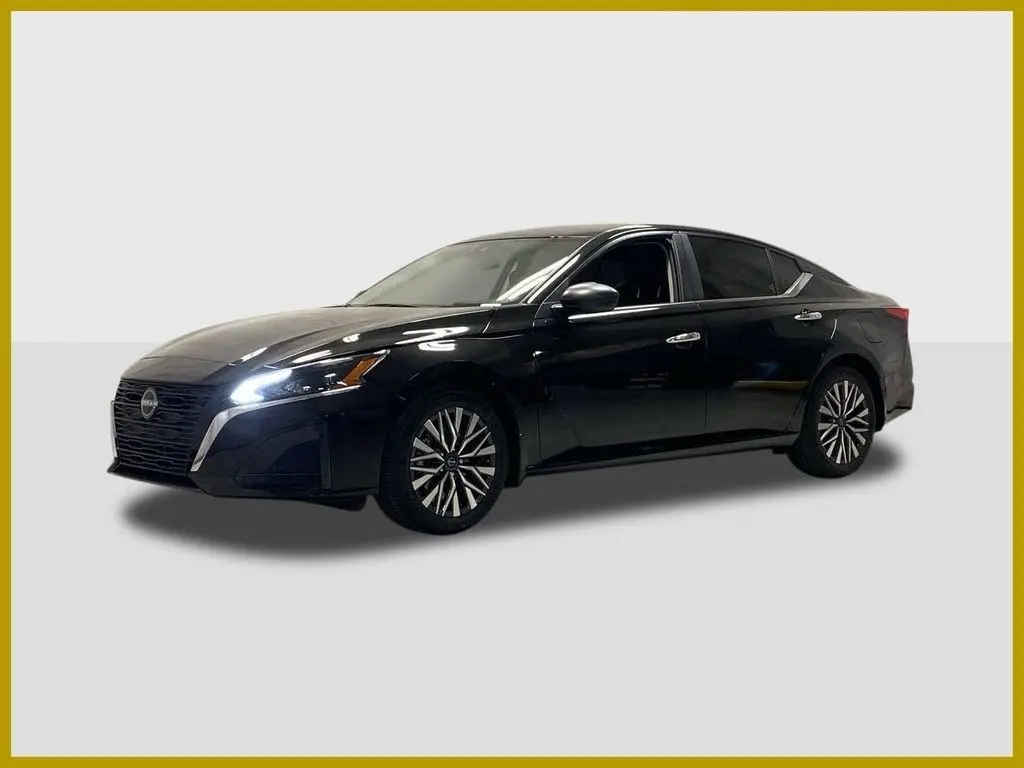 2026 Nissan Altima SV