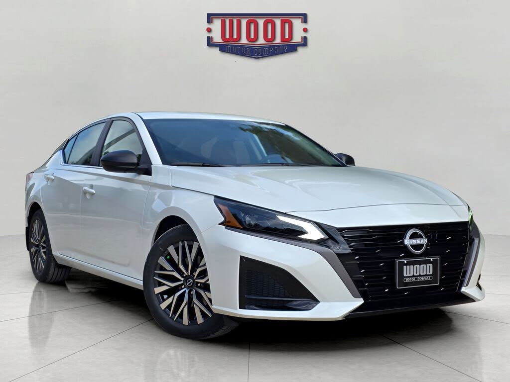 2026 Nissan Altima SV