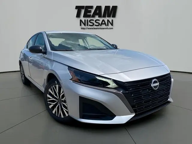 2026 Nissan Altima SV