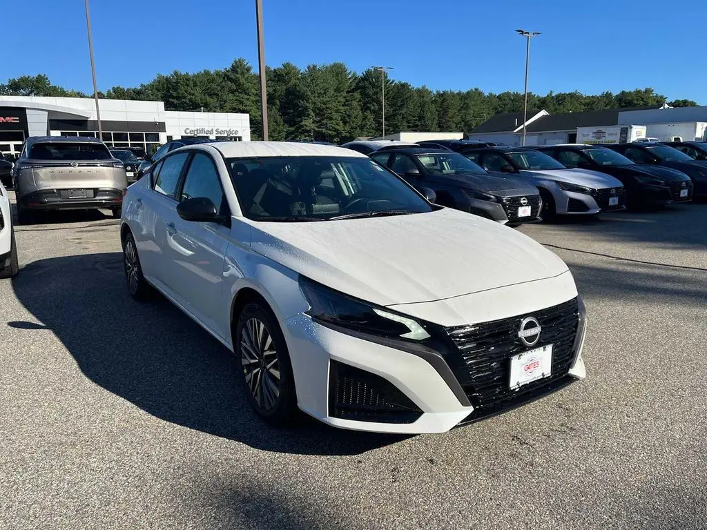 2026 Nissan Altima SV