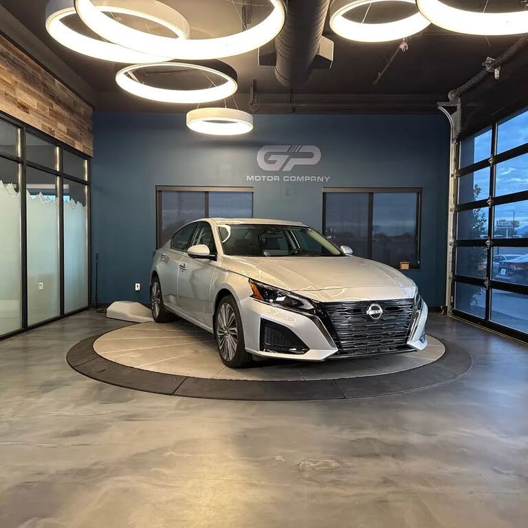 2024 Nissan Altima SL