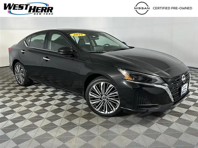 2025 Nissan Altima SL