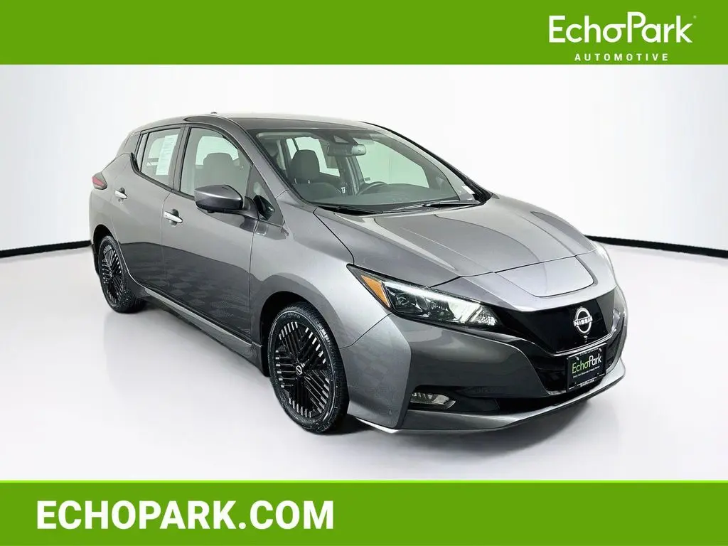 2024 Nissan LEAF SV Plus