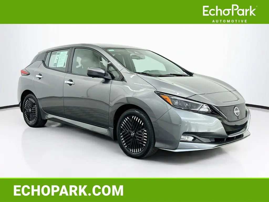 2024 Nissan LEAF SV Plus