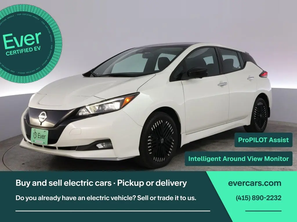 2024 Nissan LEAF SV Plus