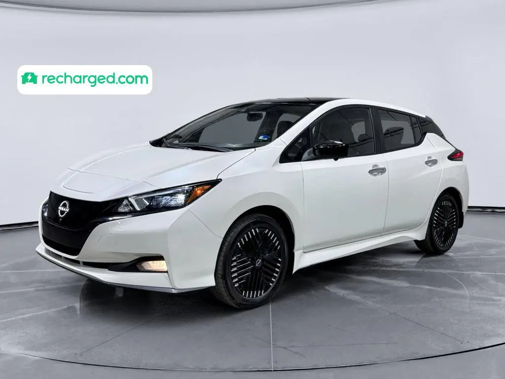 2024 Nissan LEAF SV Plus