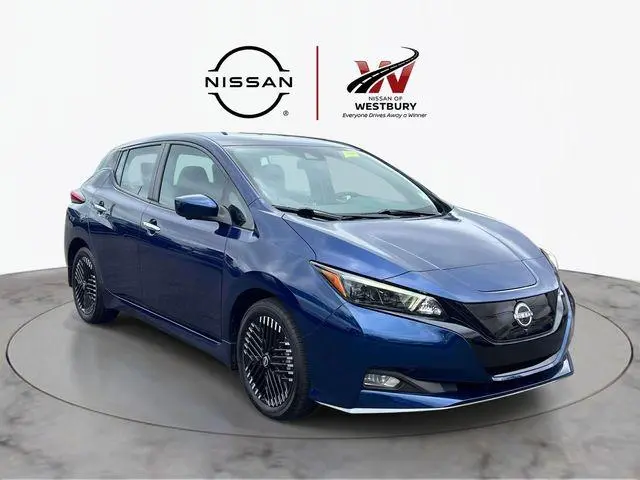 2024 Nissan LEAF SV Plus