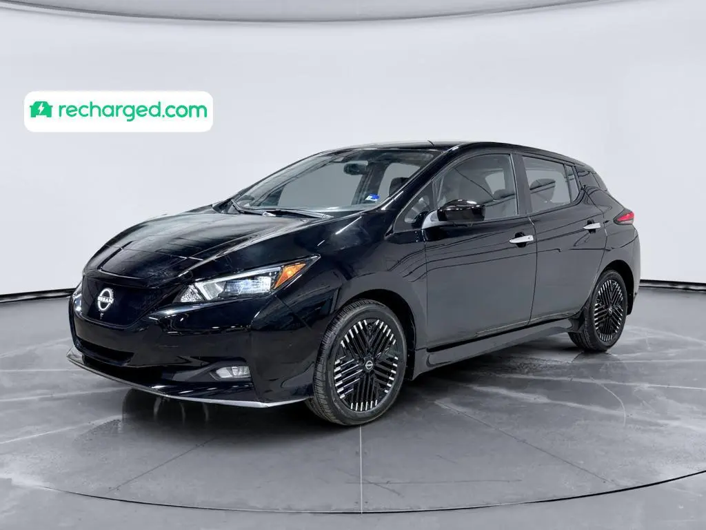 2024 Nissan LEAF SV Plus