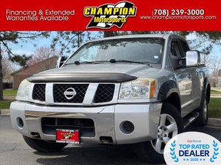 2004 Nissan Titan LE