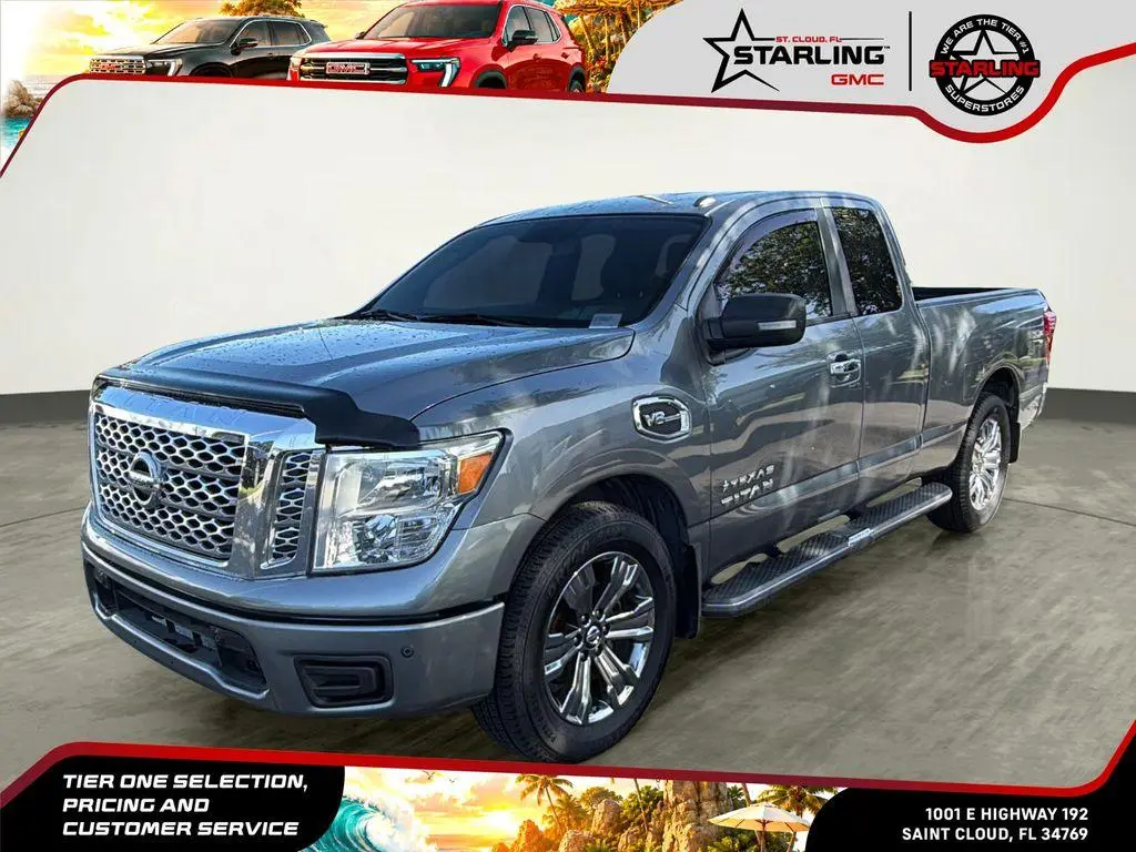 2017 Nissan Titan SV