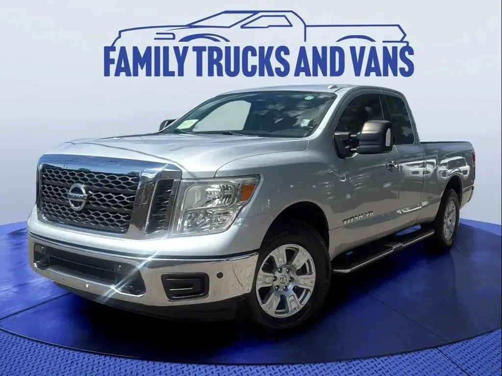 2018 Nissan Titan SV