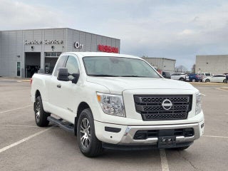 2024 Nissan Titan SV