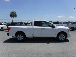 2022 Nissan Titan
