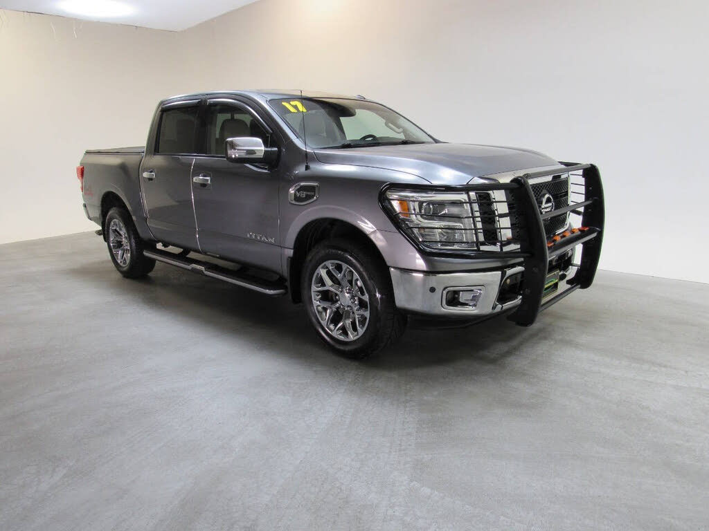 2017 Nissan Titan SL