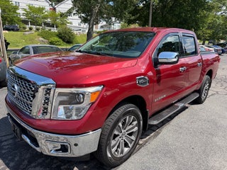 2017 Nissan Titan SV
