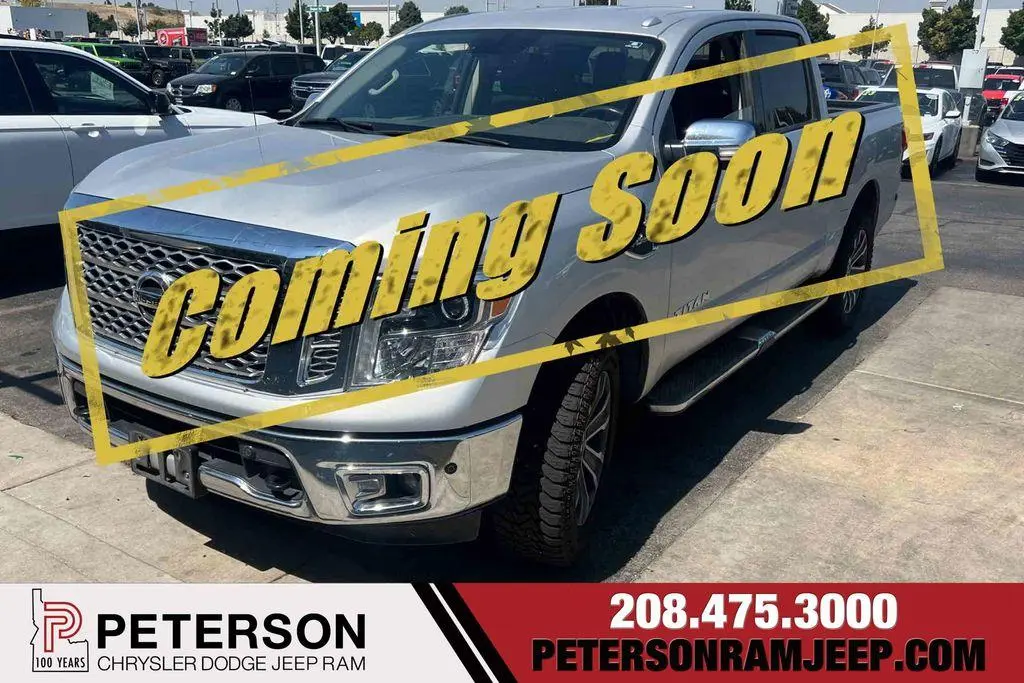 2017 Nissan Titan SL