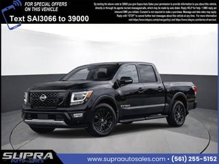 2023 Nissan Titan SV