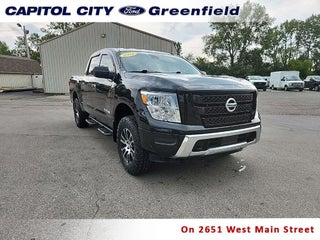 2021 Nissan Titan SV