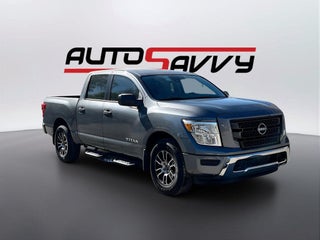 2023 Nissan Titan SV