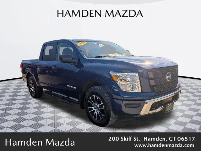 2024 Nissan Titan SV