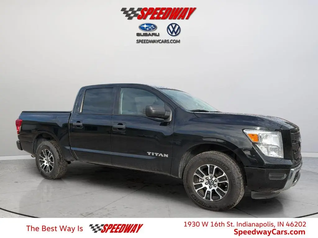 2024 Nissan Titan SV