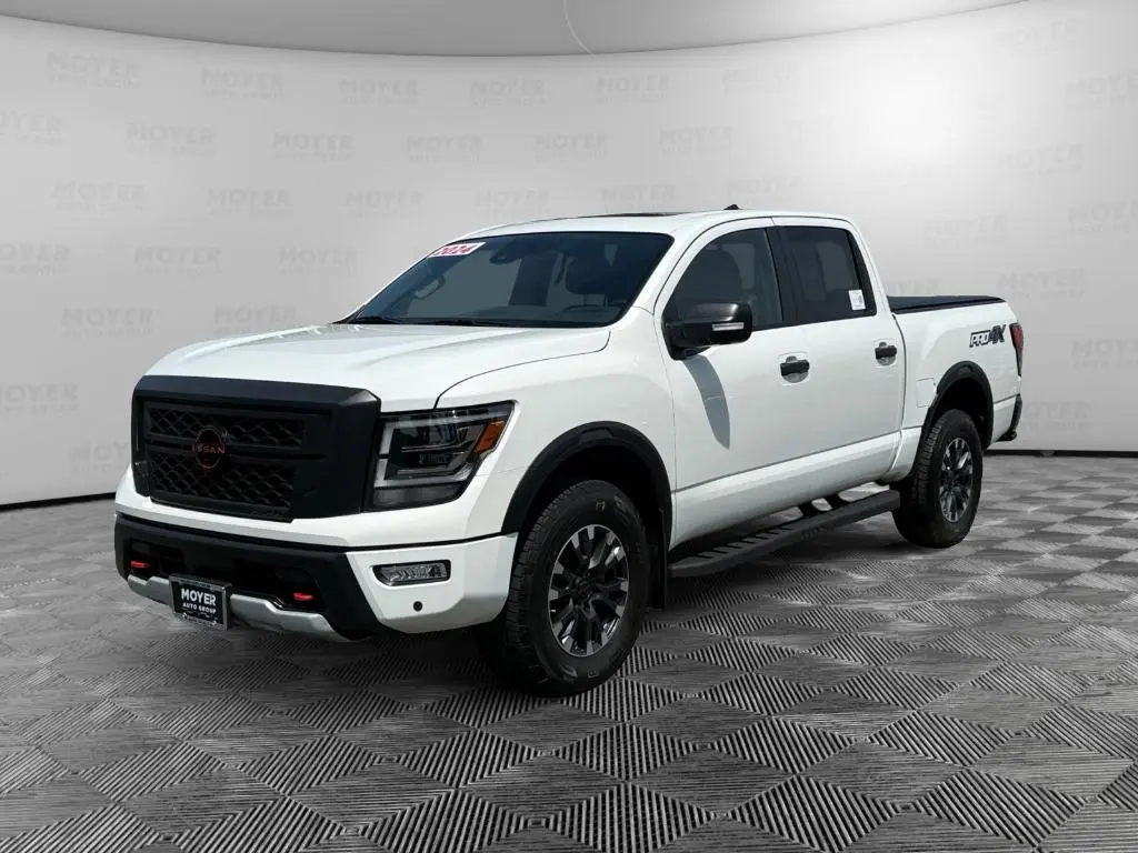2024 Nissan Titan Pro 4x