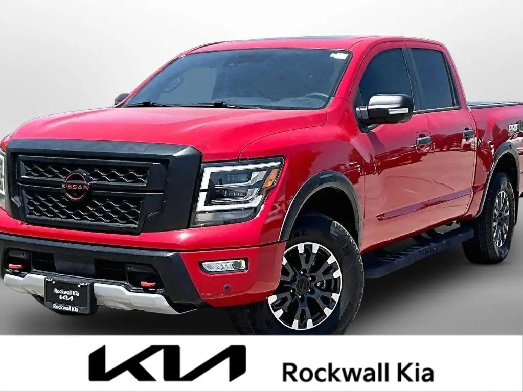 2024 Nissan Titan Pro 4x