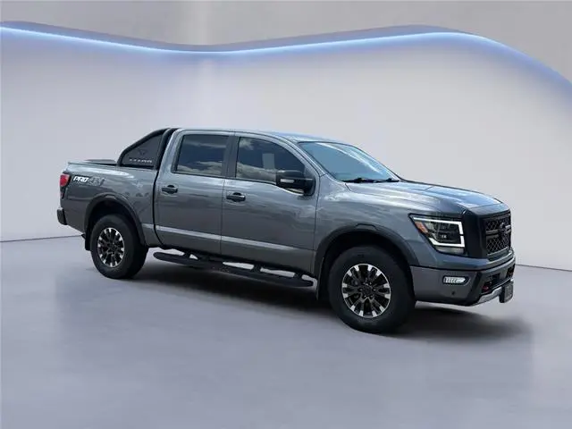 2024 Nissan Titan Pro 4x