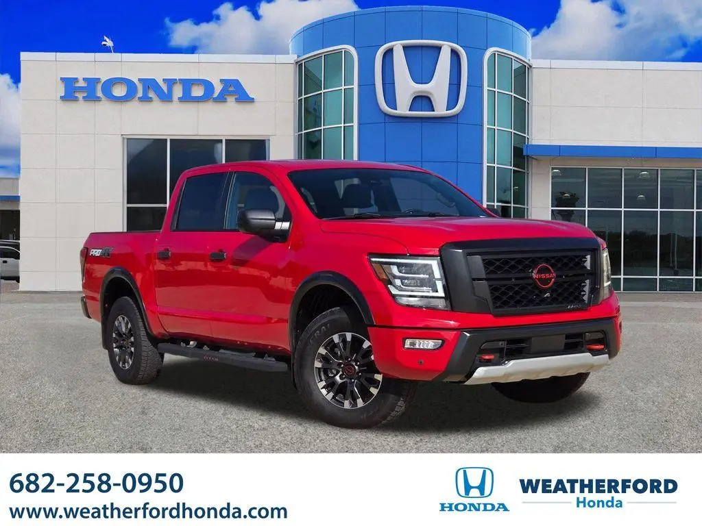2024 Nissan Titan Pro 4x