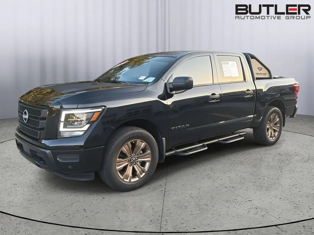 2024 Nissan Titan Pro 4x