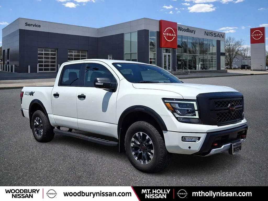 2024 Nissan Titan Pro 4x